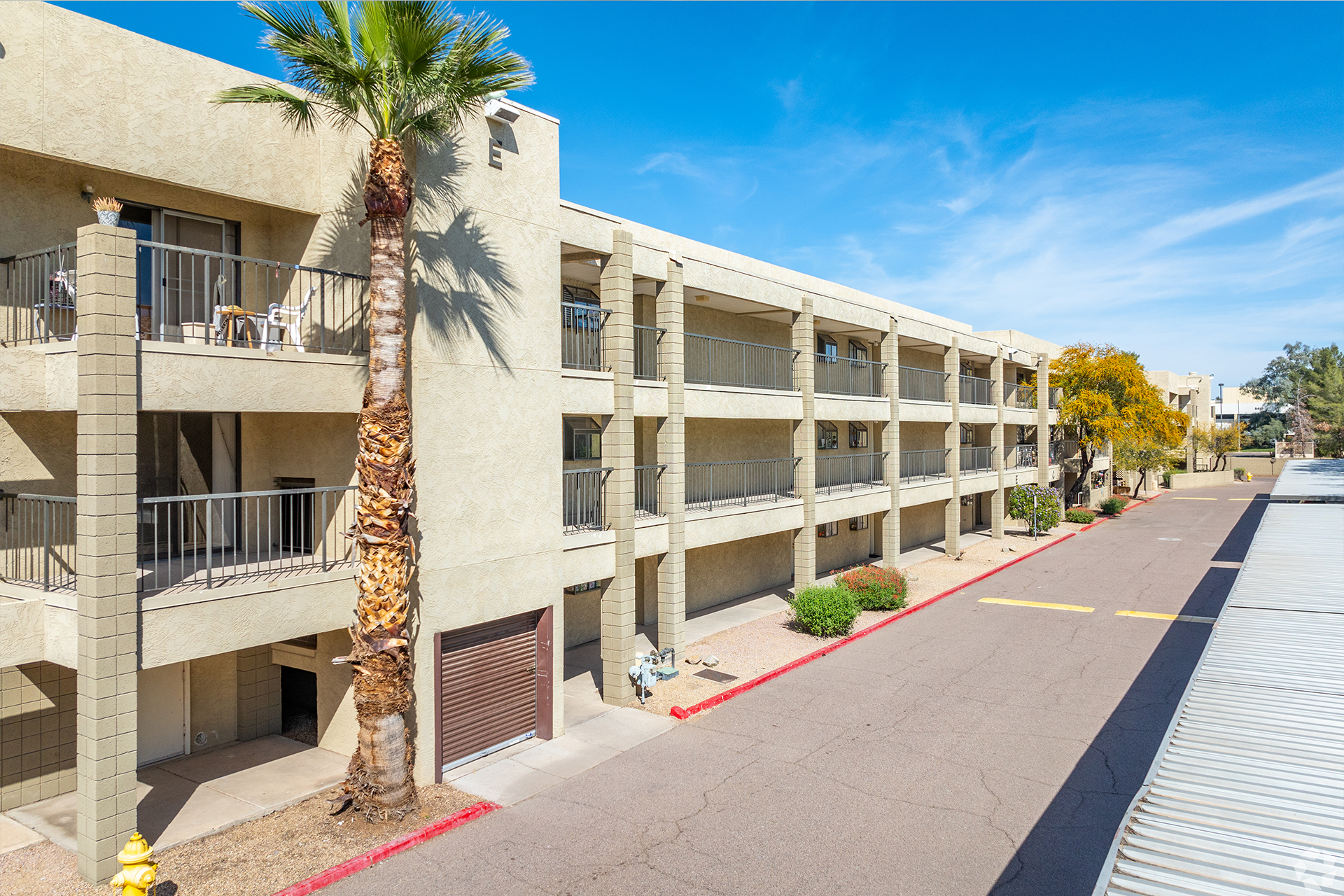 Exterior view of LifeStream at Glendale