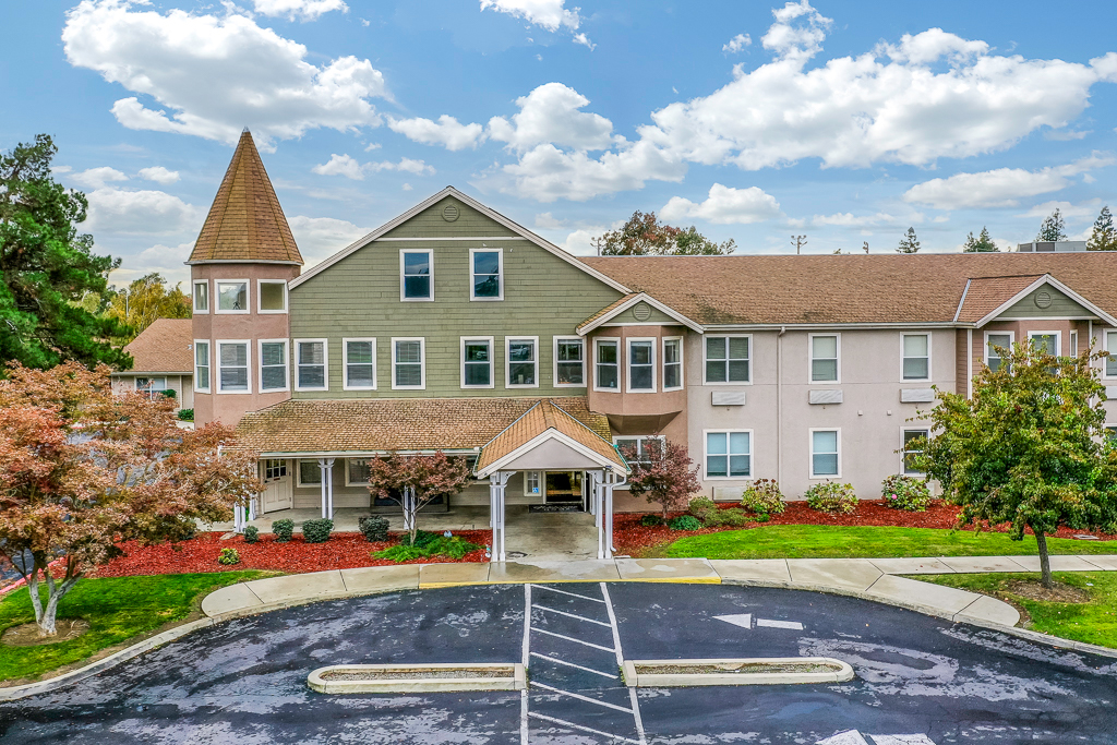 Exterior view of Merced Senior Living facility
