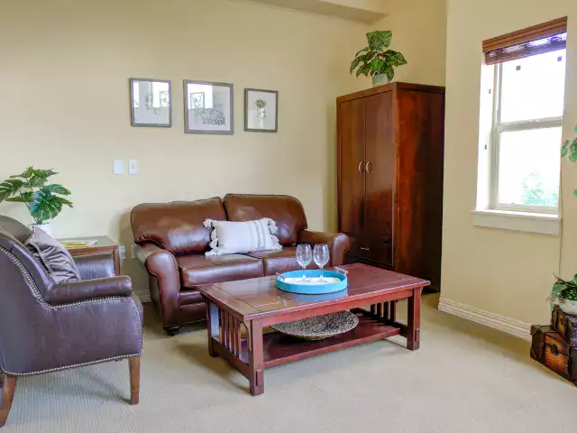 Cozy living room area in a retirement community