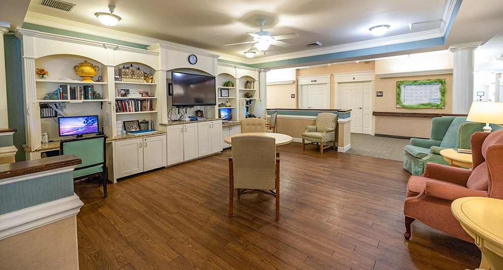 Cozy common area with comfortable seating