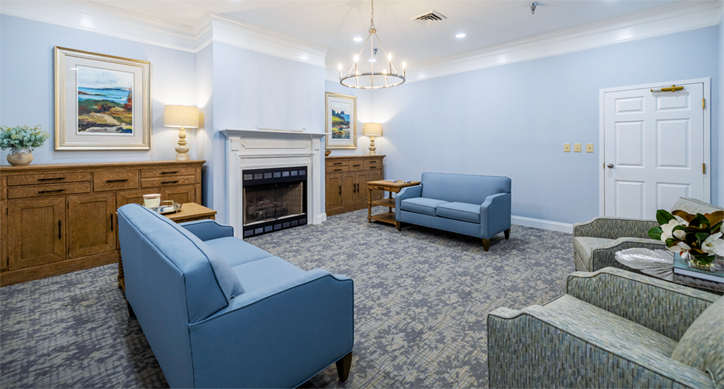 Bright, cozy interior common area with comfortable seating