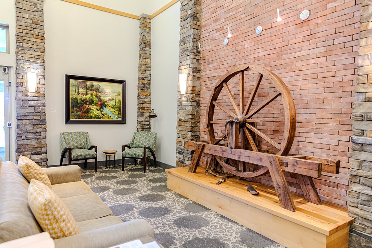 Summit Retirement Center