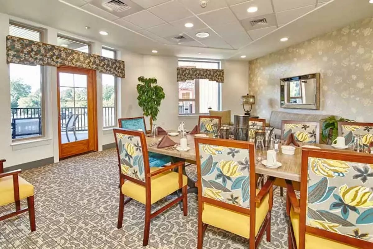 Summit Retirement Center