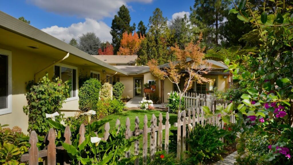 Summer House Memory Care at Sunny View