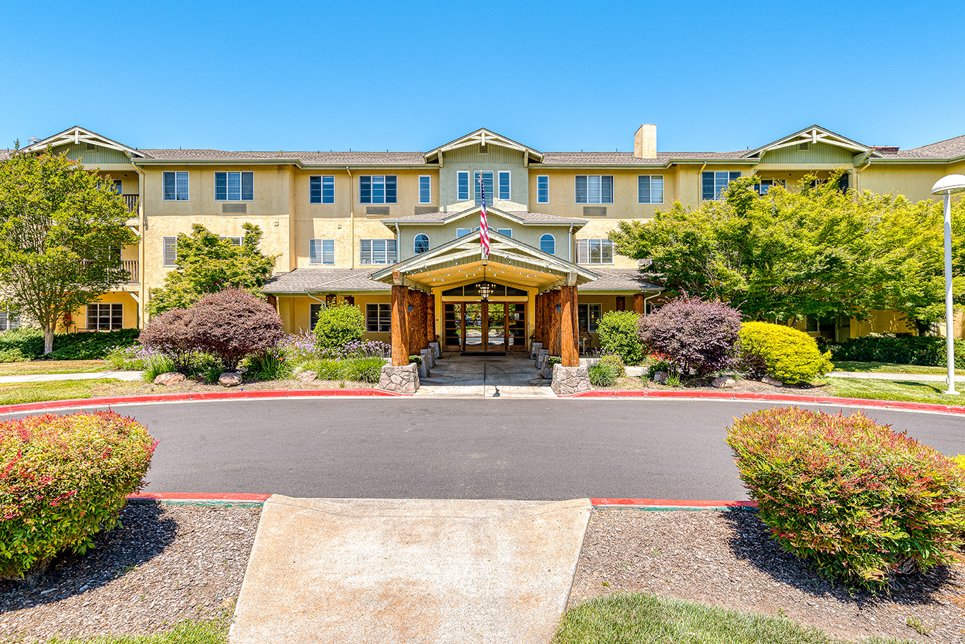 Front entrance of Solstice Senior Living at Santa Rosa