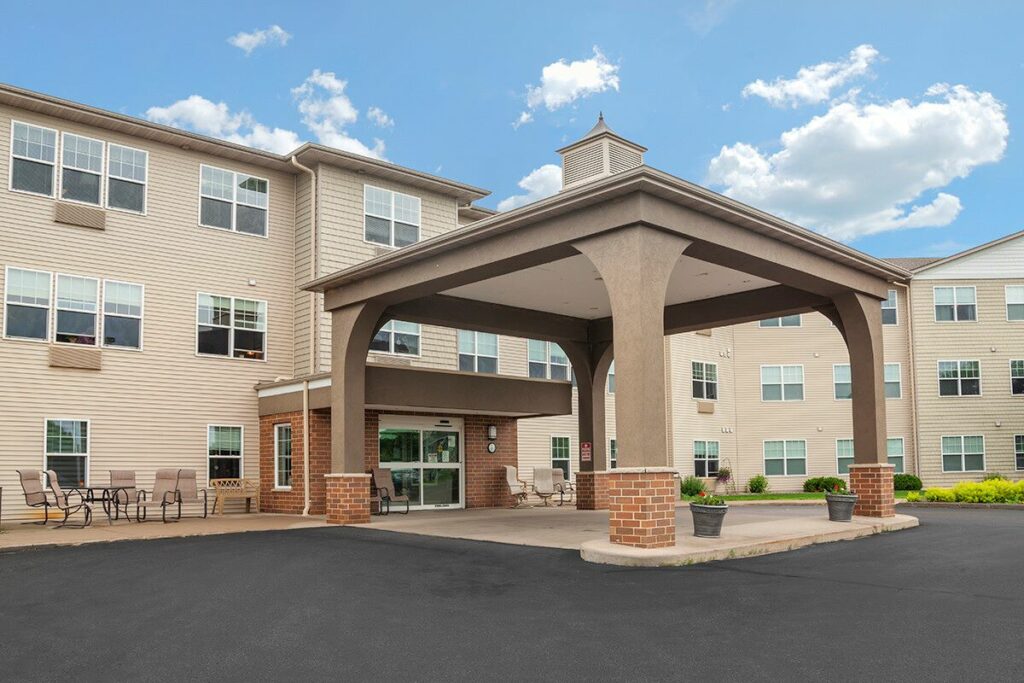 Dimensions Living Stevens Point