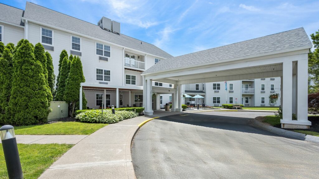 Holiday Lodge at Cold Spring