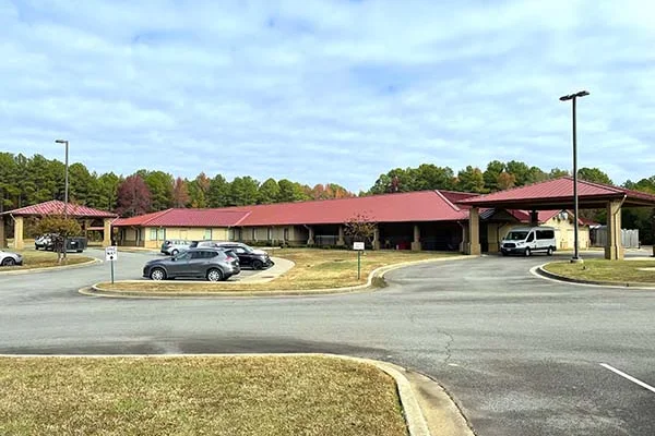 Exterior view of Pathfinder, Inc. Bamburg Complex building
