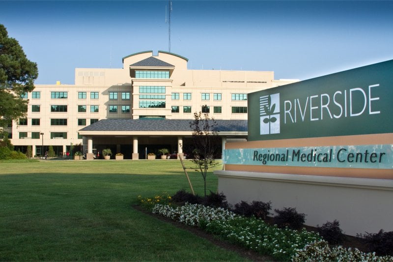Exterior view of Riverside Regional Medical Center