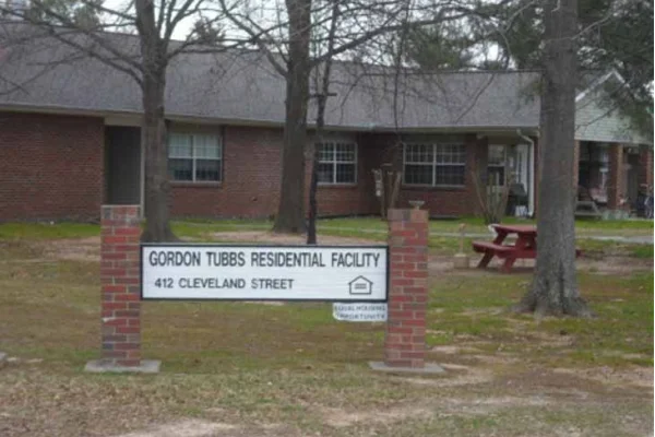 Exterior view of the Gordon Tubbs Residential Facility sign