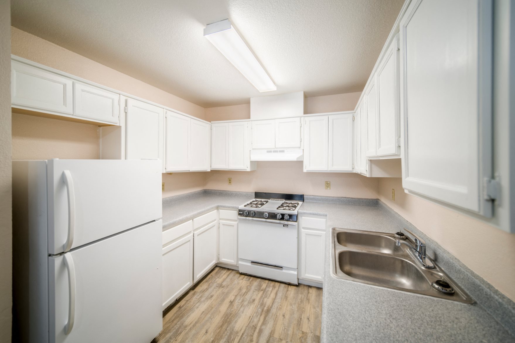 Bright, spacious kitchen with modern appliances
