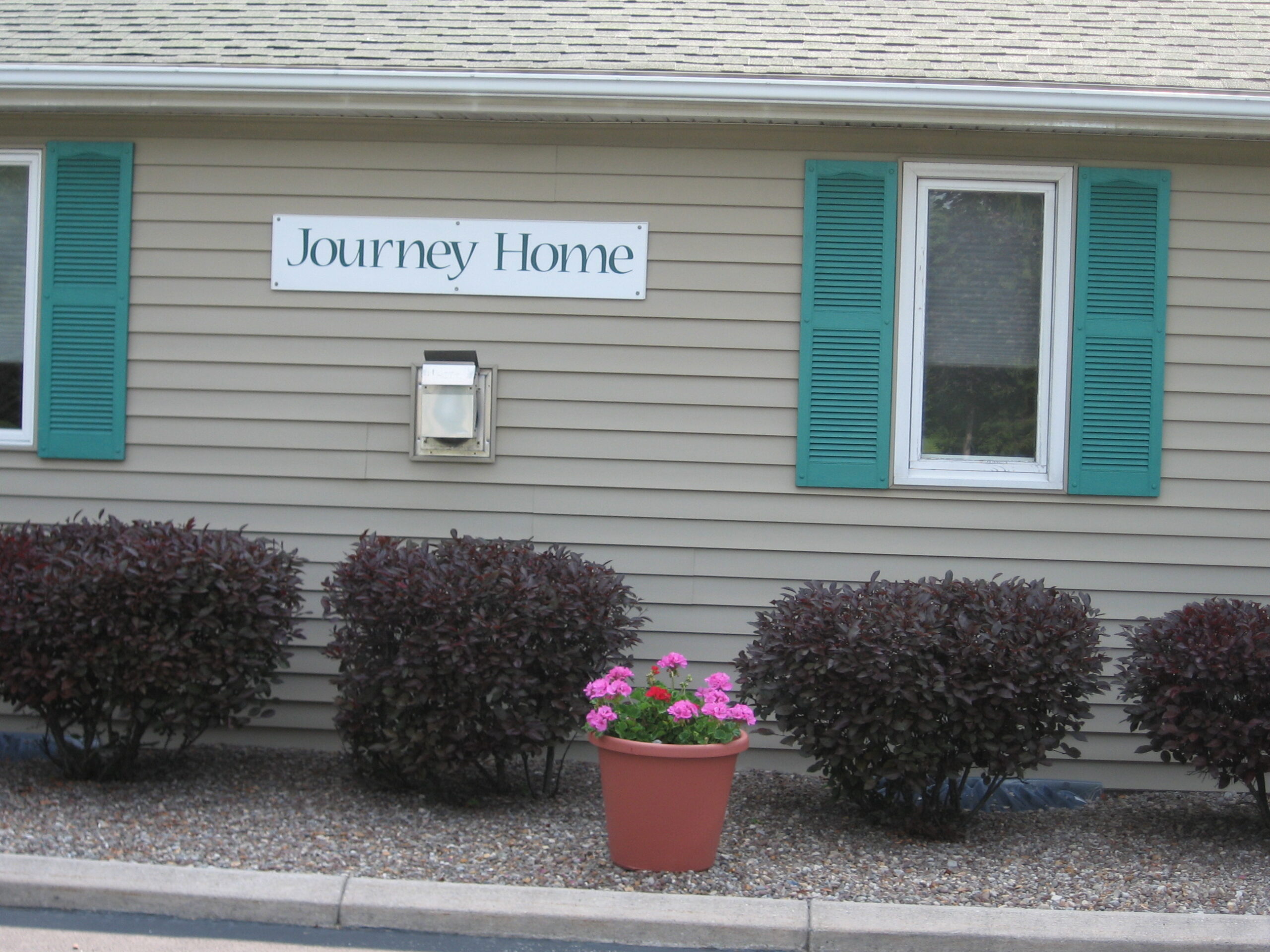 Exterior view of Journey Home facility entrance.