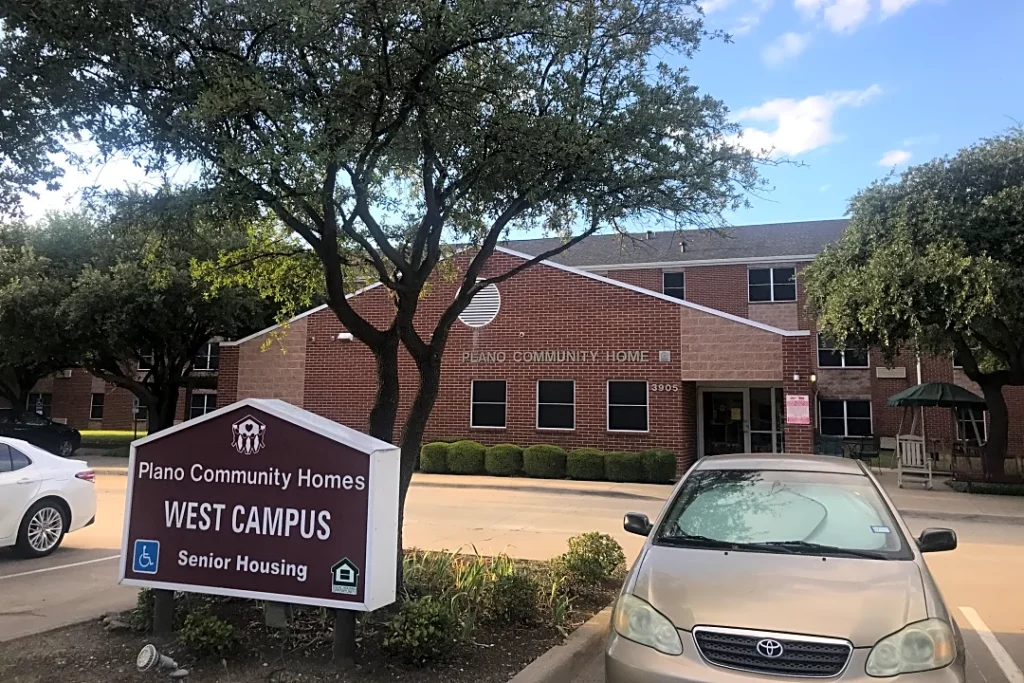 Plano Community Home