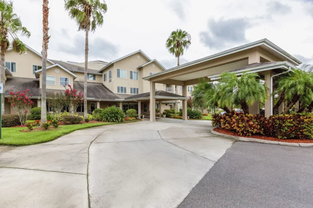 Azalea Park – A Provincial Senior Living Community