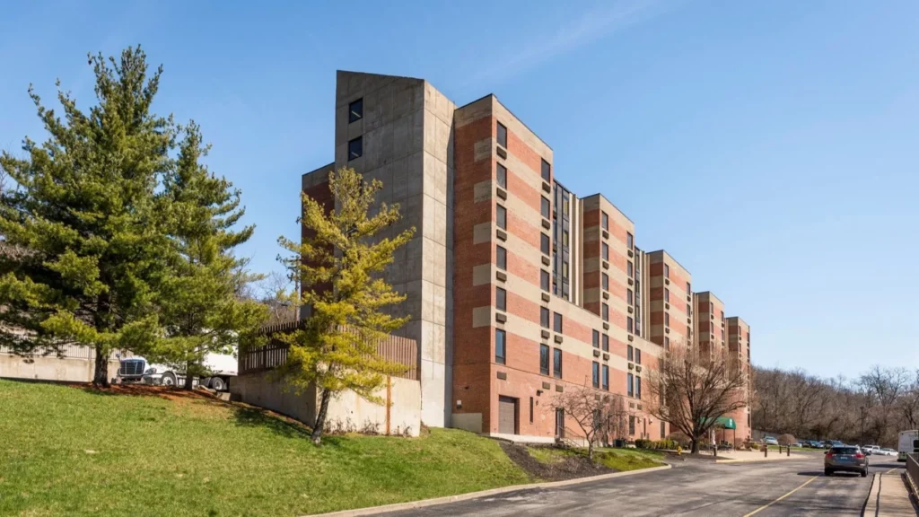 Ivy Knoll A Caring Senior Community