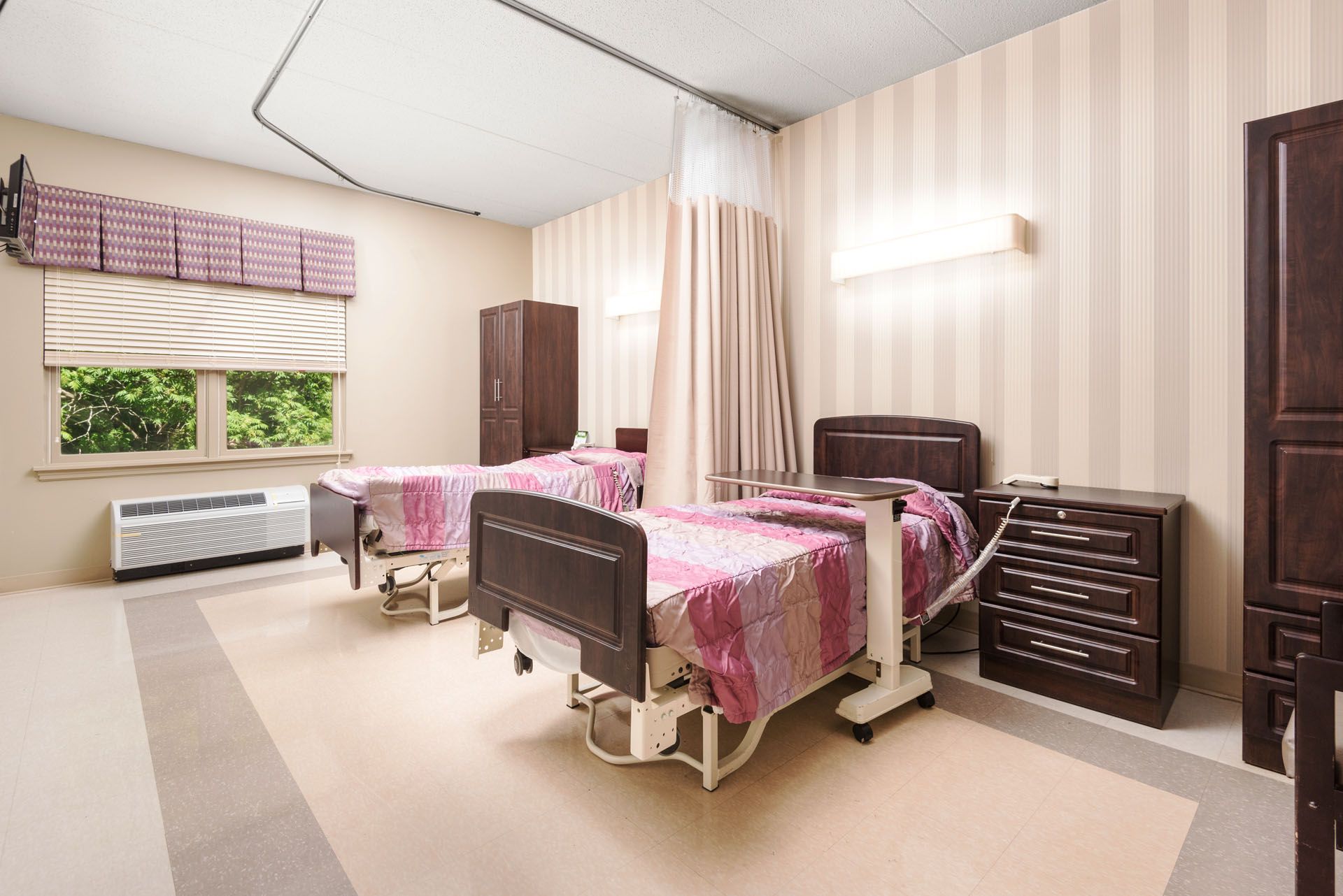 Westgate Hills Rehabilitation & Healthcare Center