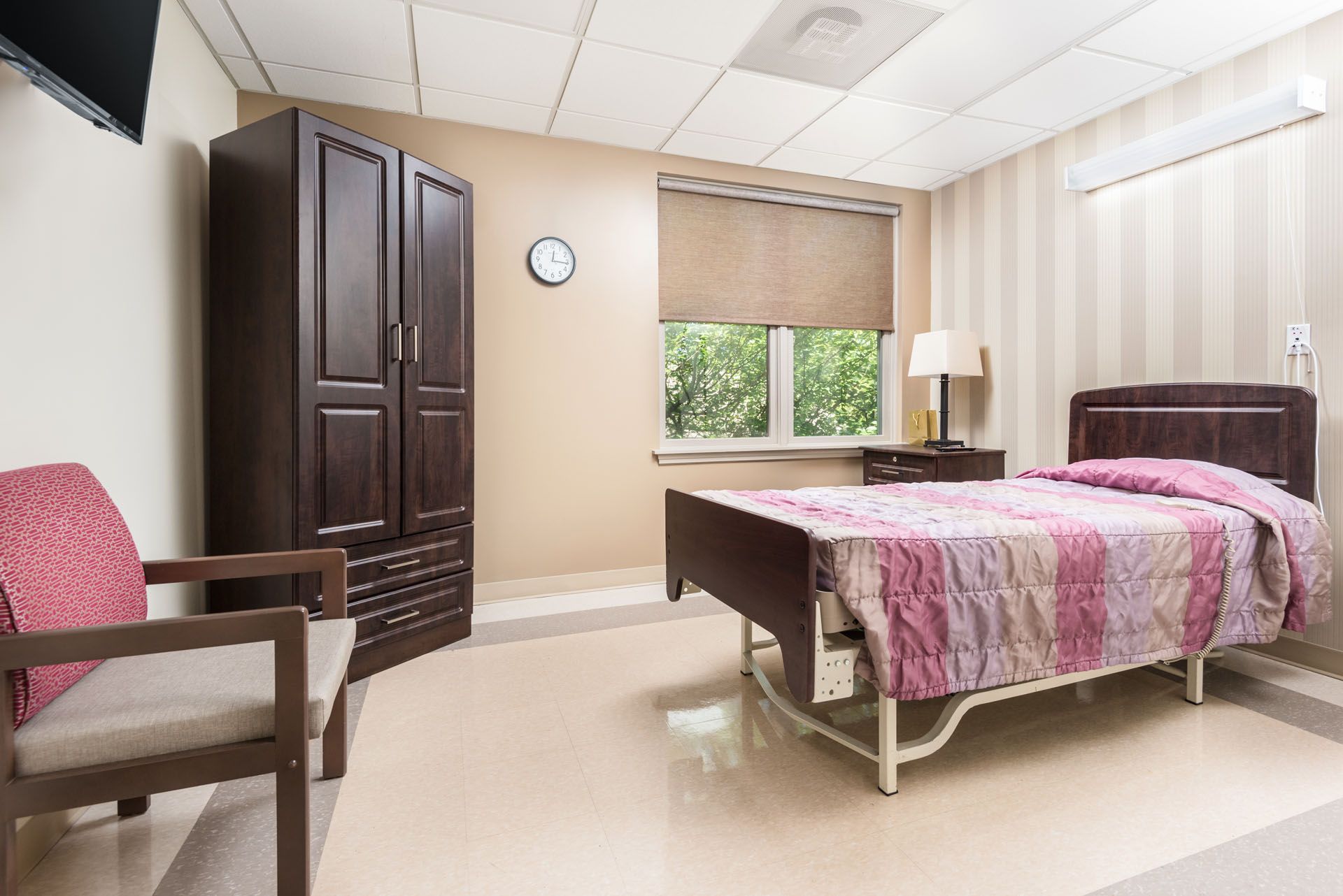 Westgate Hills Rehabilitation & Healthcare Center