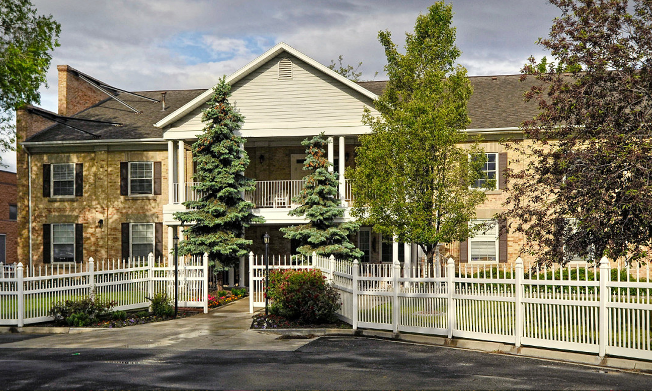 Exterior view of Abbington Senior Living of Murray