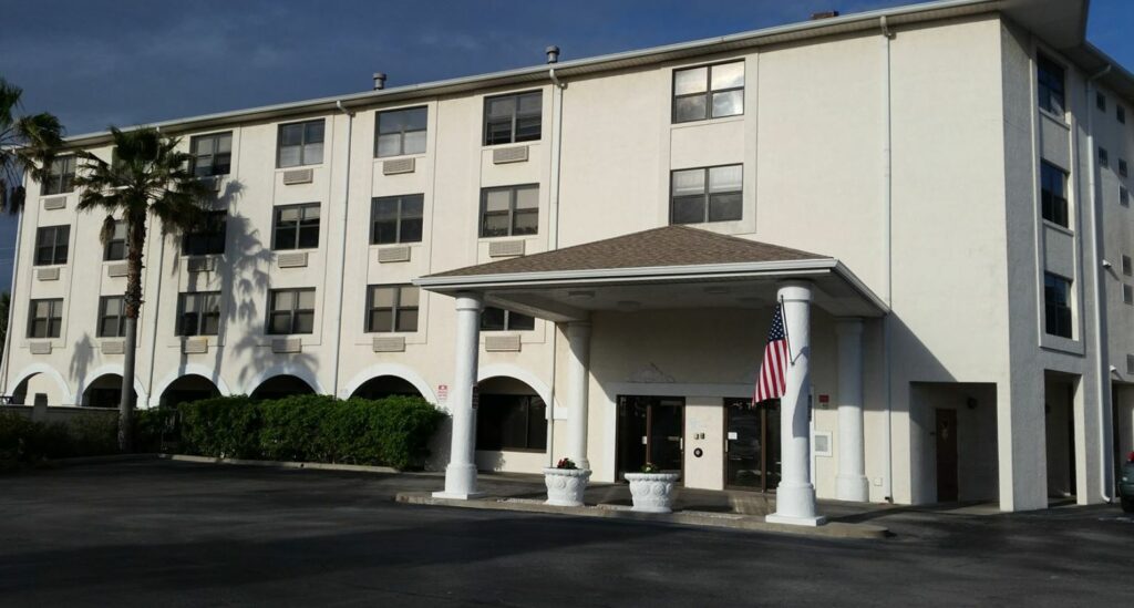 Seaside Manor – Assisted Living & Memory Care Community