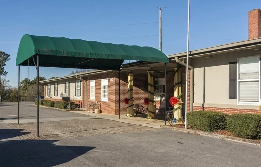 Cedar Hill Senior Living