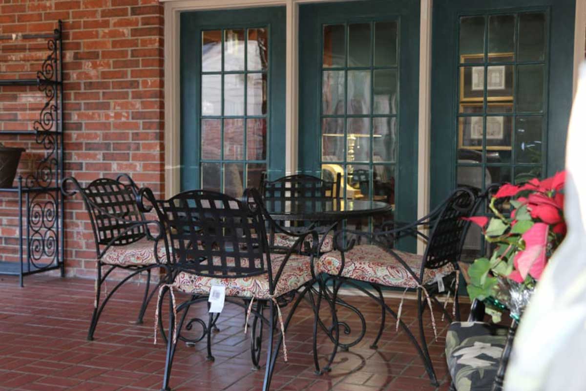 Seating area with chairs and a table