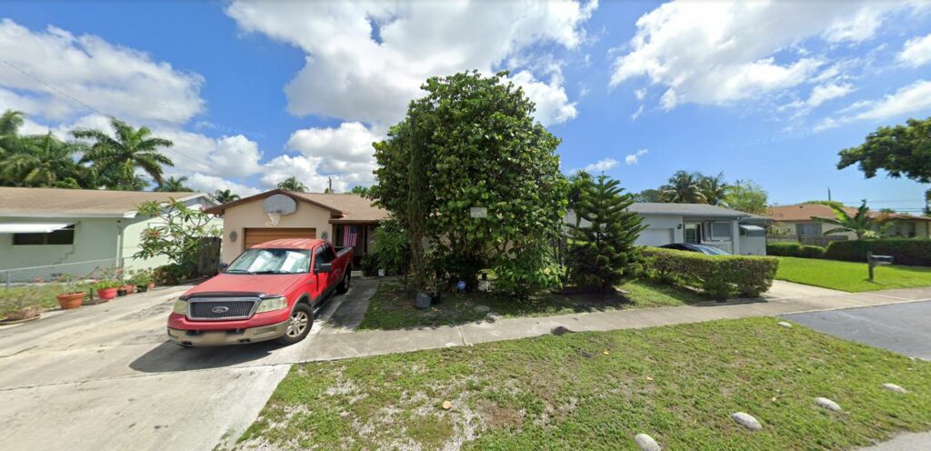 Banyan Place Lantana