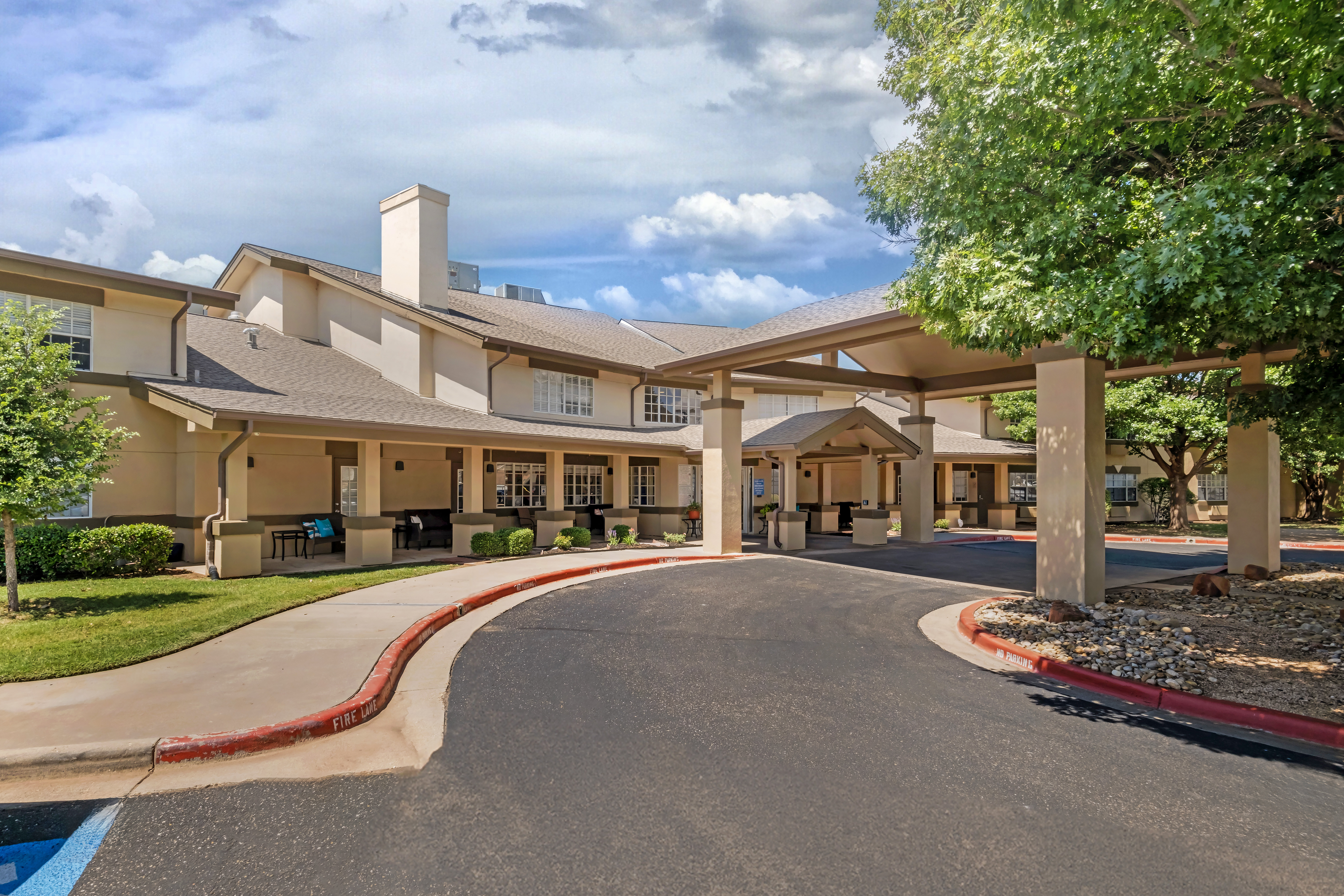 Front entrance of Brookdale Remington Park facility
