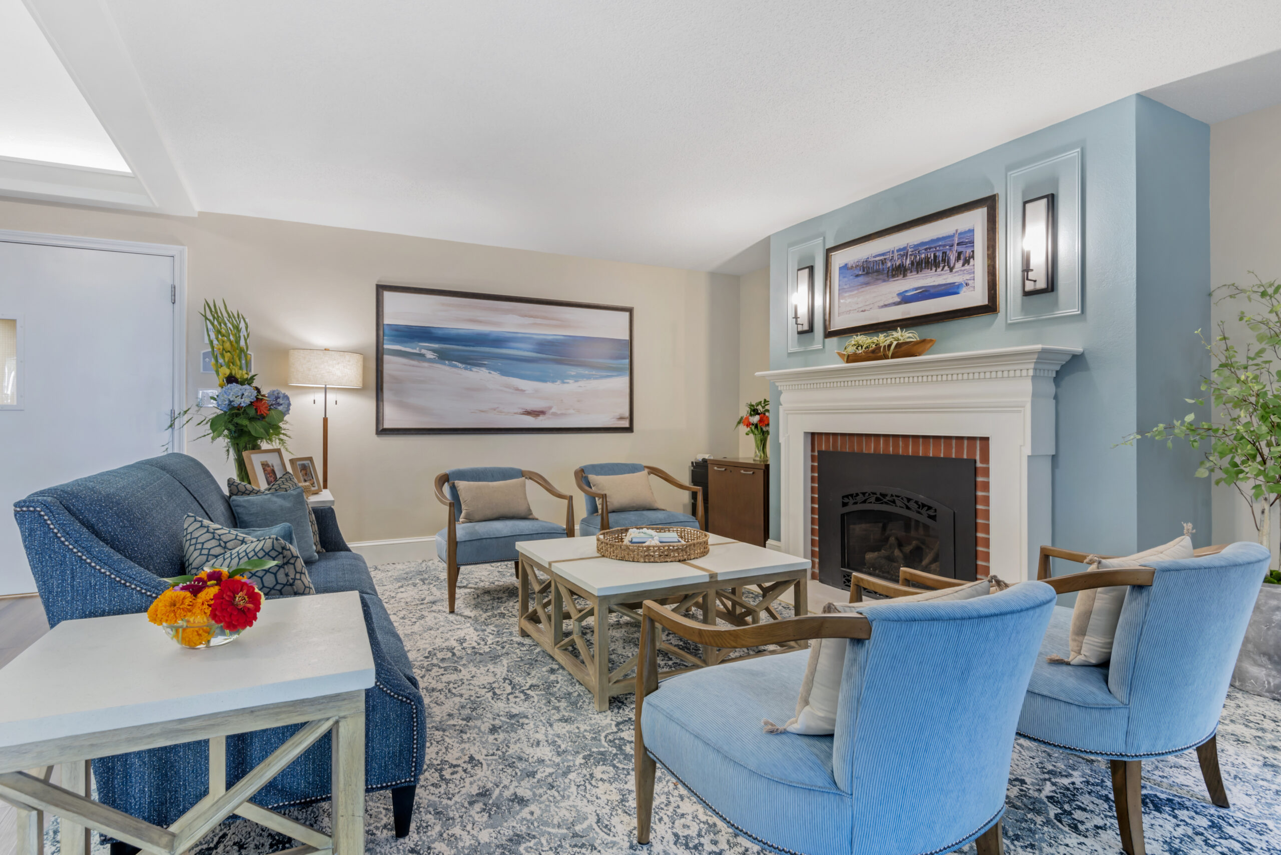 Cozy common area with seating and decorations