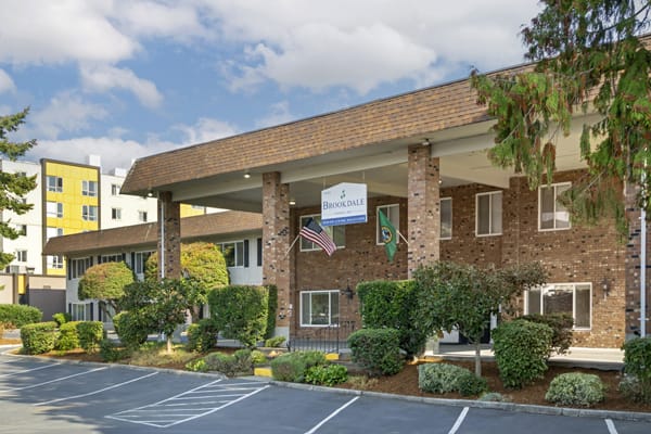 Exterior view of Brookdale Federal Way facility