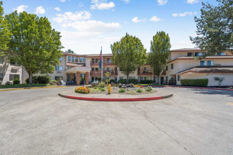 Solista Grants Pass by Cogir