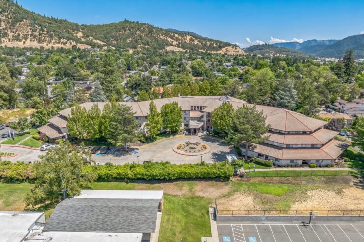 Solista Grants Pass by Cogir