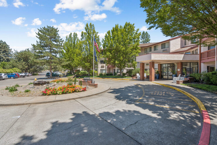 Solista Grants Pass by Cogir