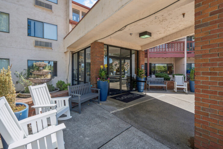 Solista Grants Pass by Cogir