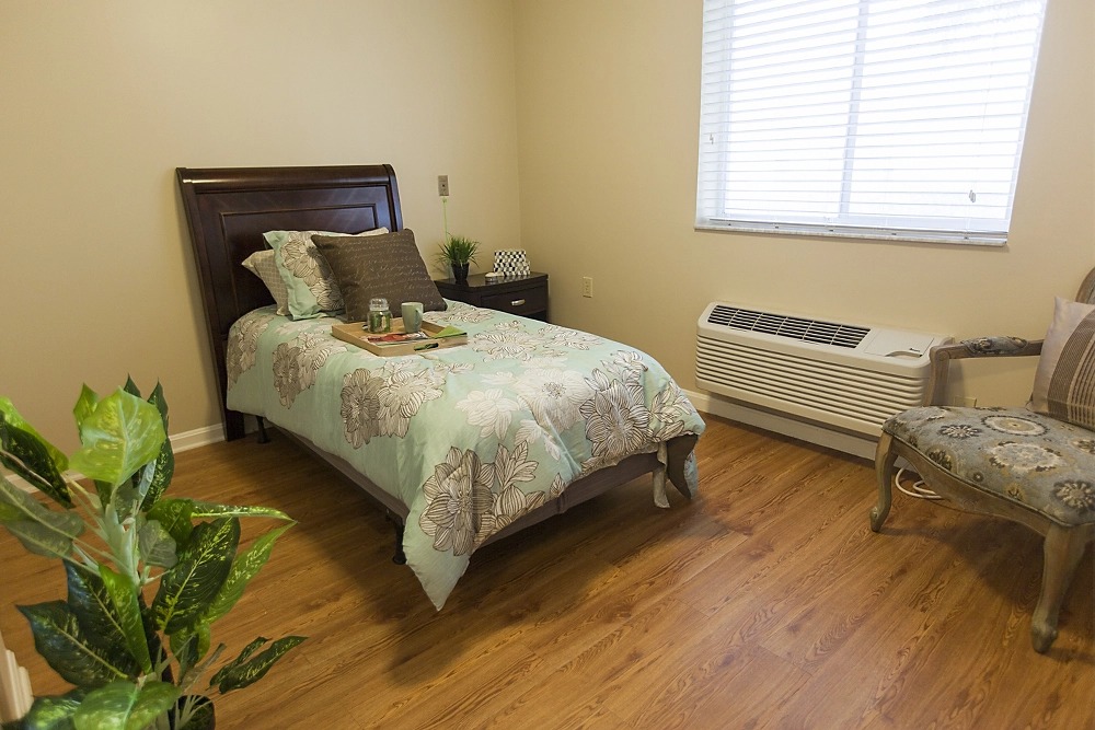 Semi-Private Rooms