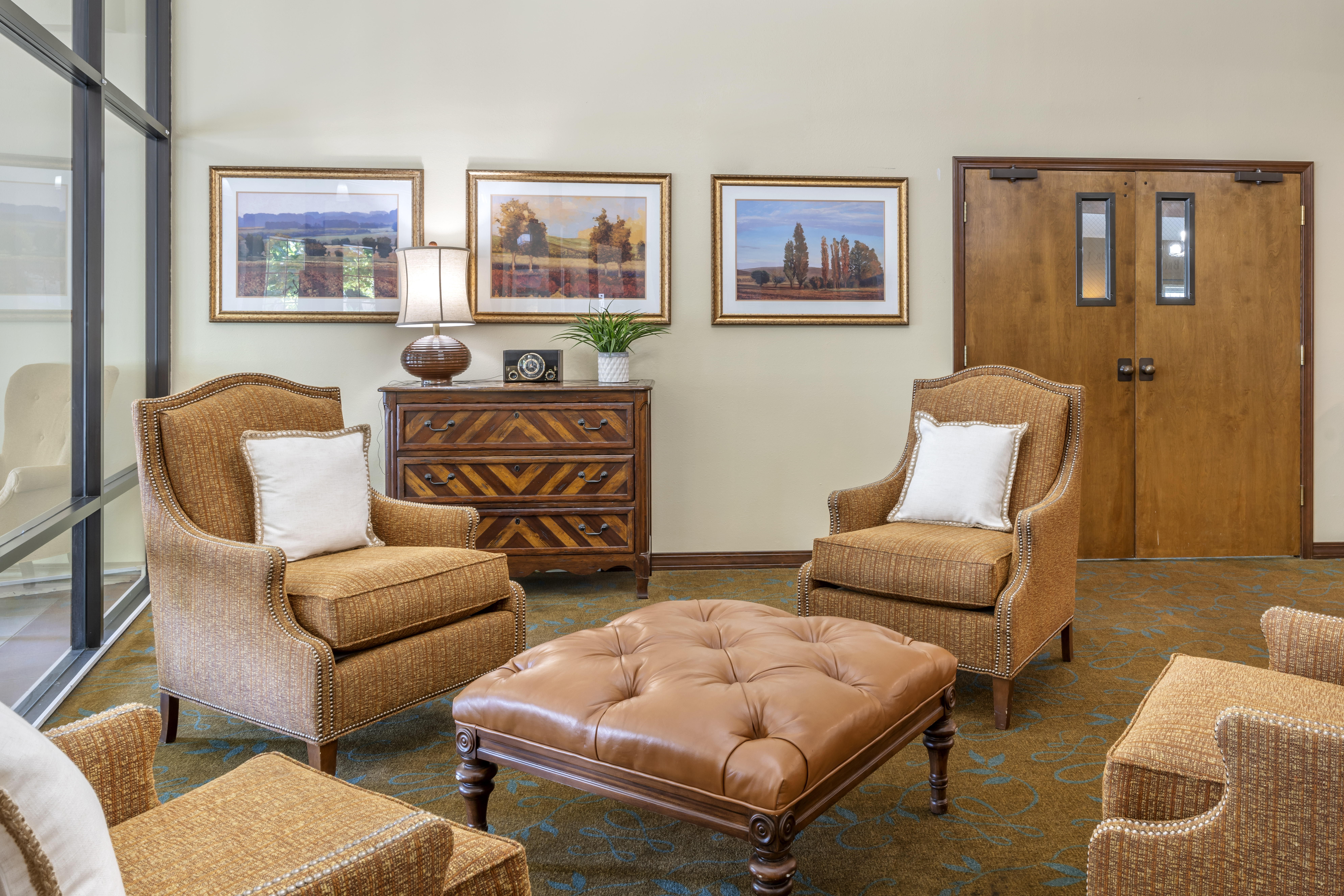 Cozy common area with comfortable seating