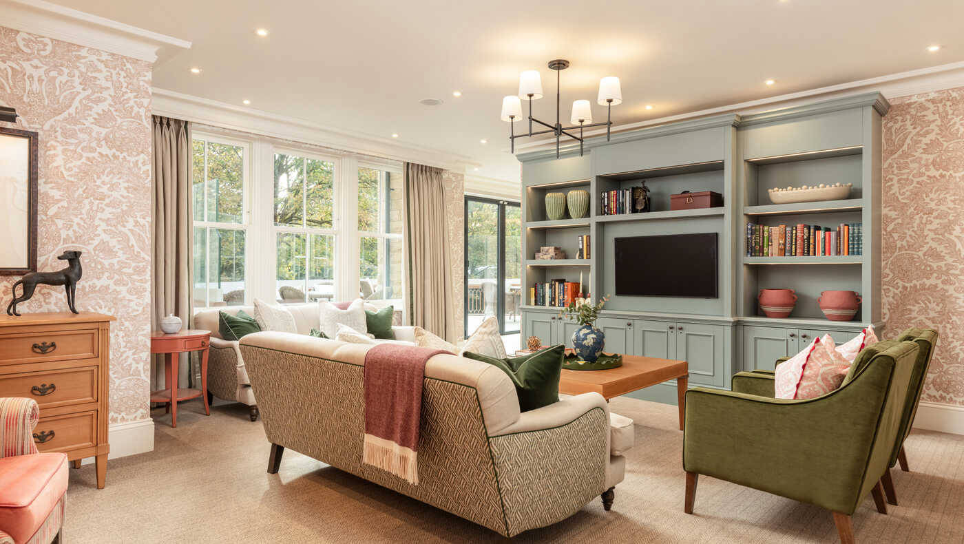 Bright and cozy common area with seating
