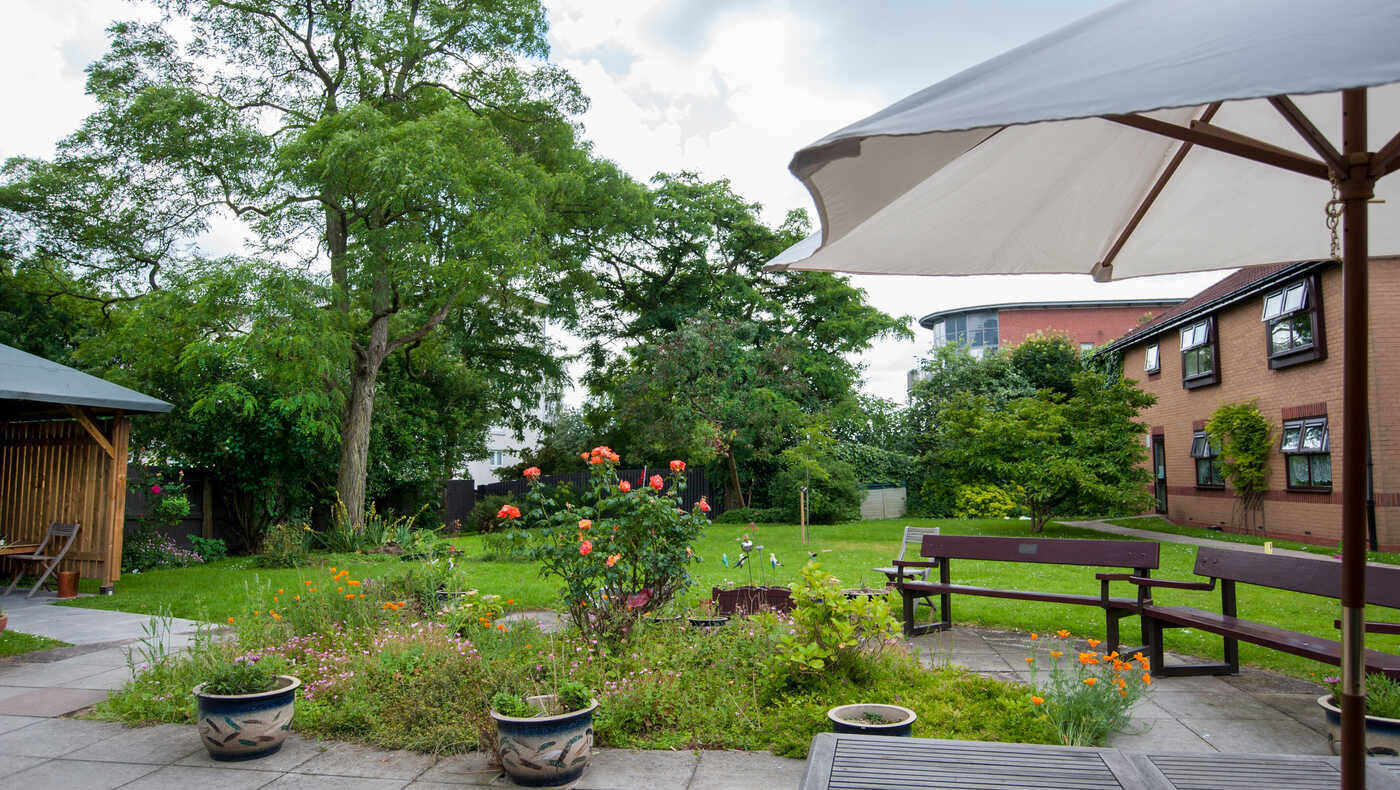 Garden area with benches and flowers