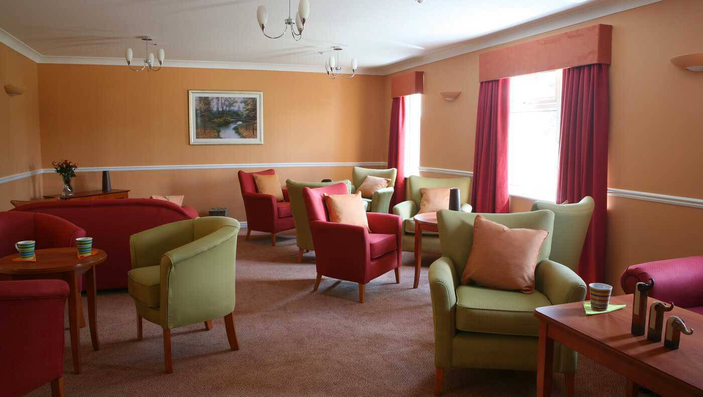 Cozy common area with comfortable seating