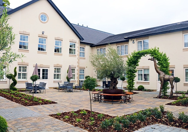 Gressland Court