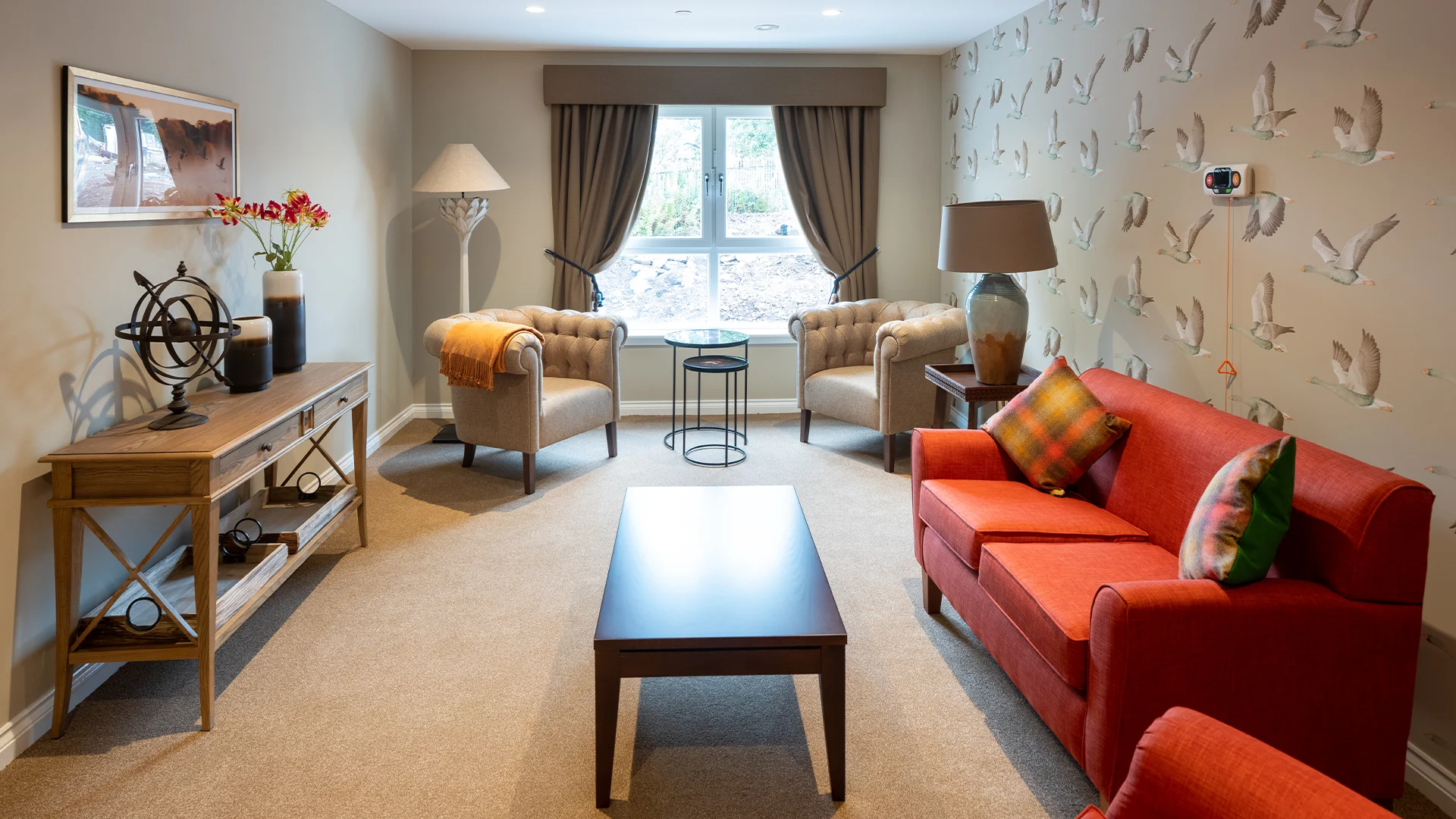 Cozy common area with comfortable seating
