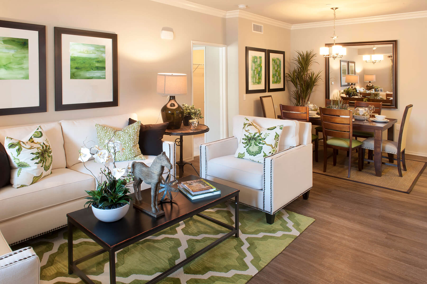 Welcoming living area with stylish decor and furnishings.