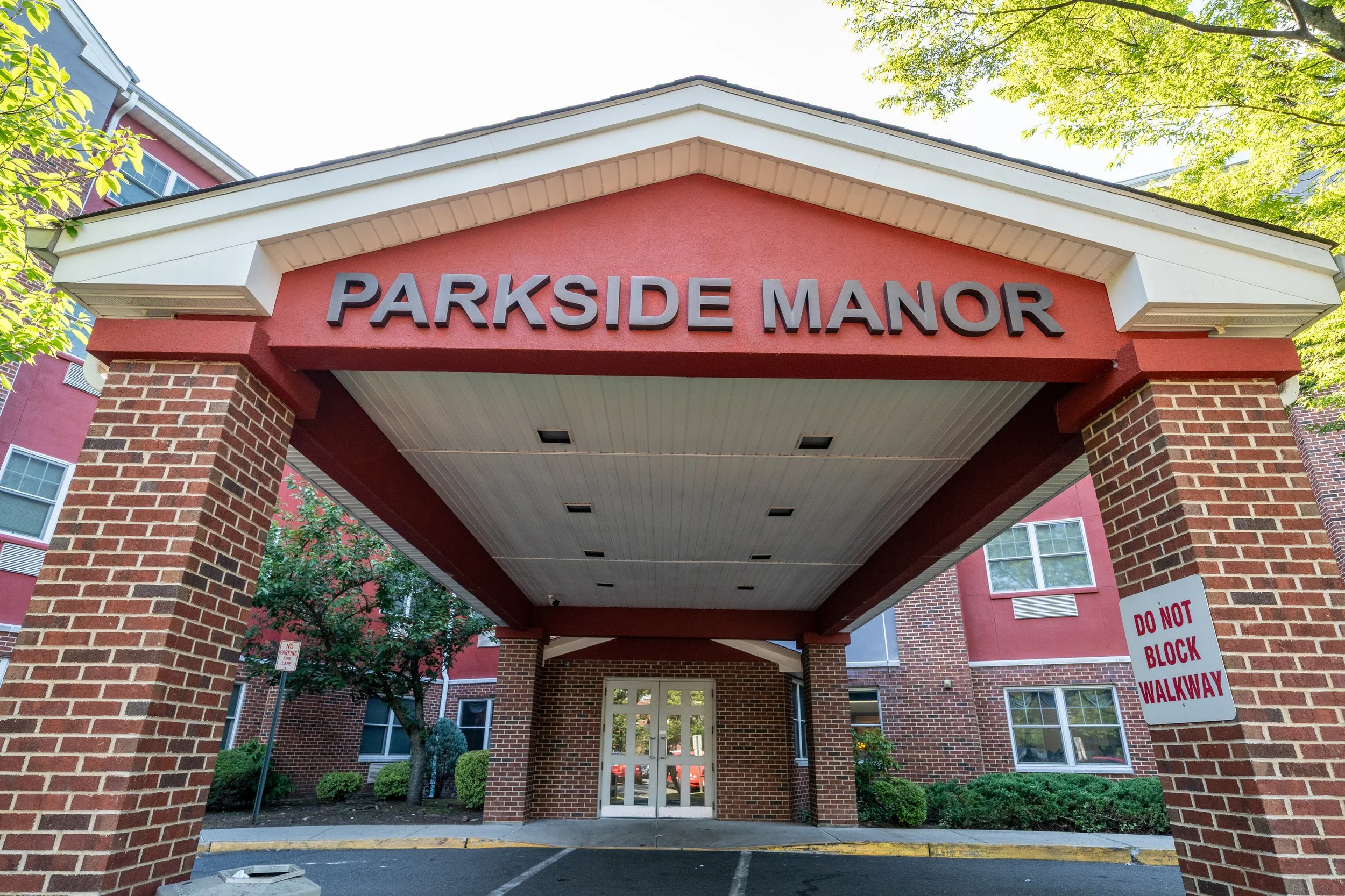 Exterior entrance of Parkside Manor facility