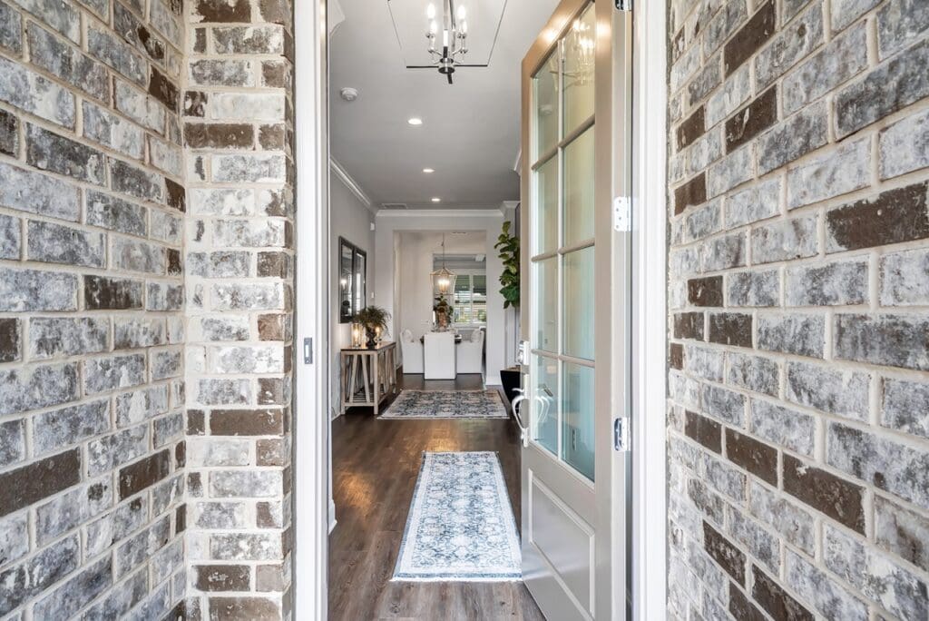 View of the entrance area with decorative rugs