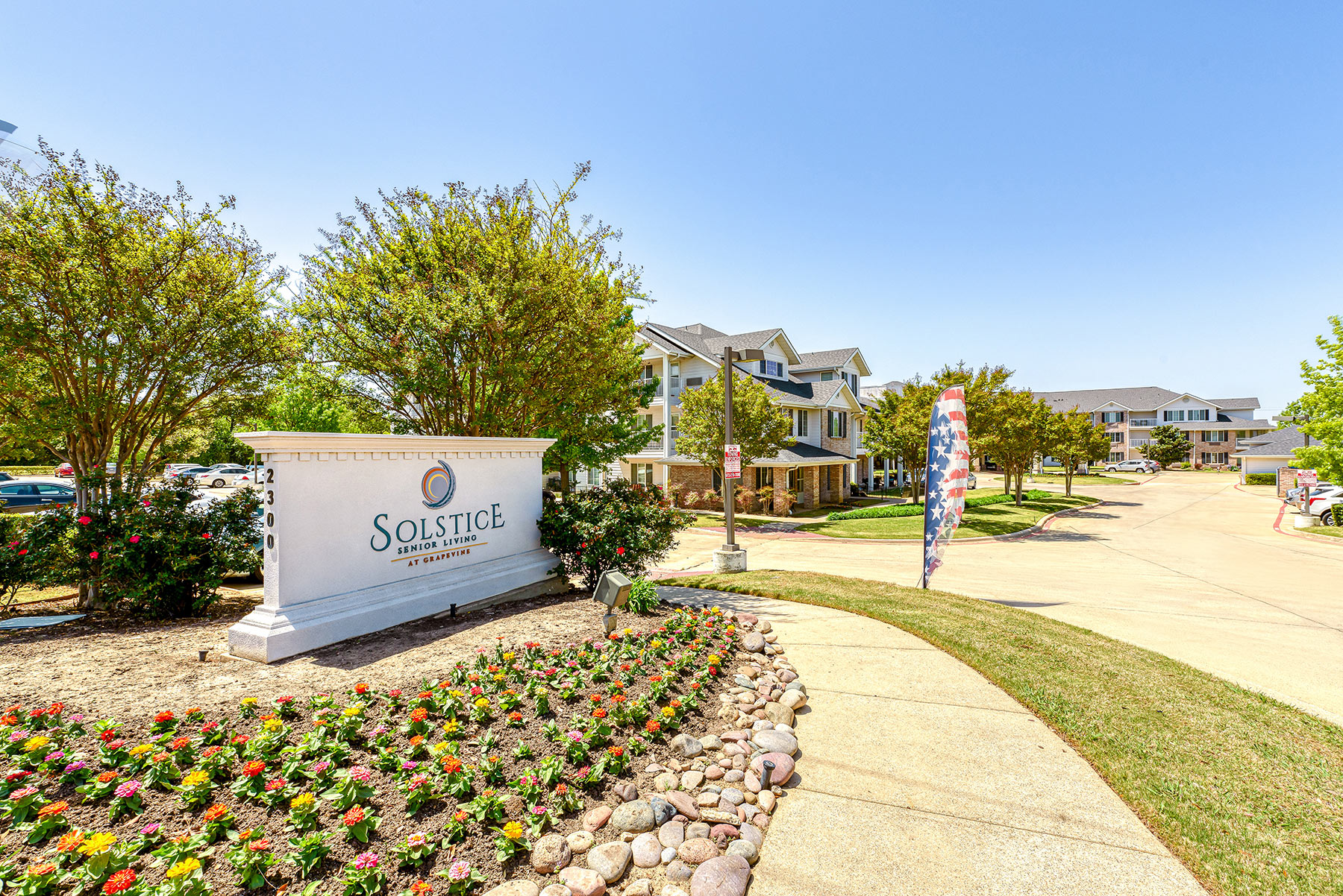 Exterior view of Solstice Senior Living at Grapevine