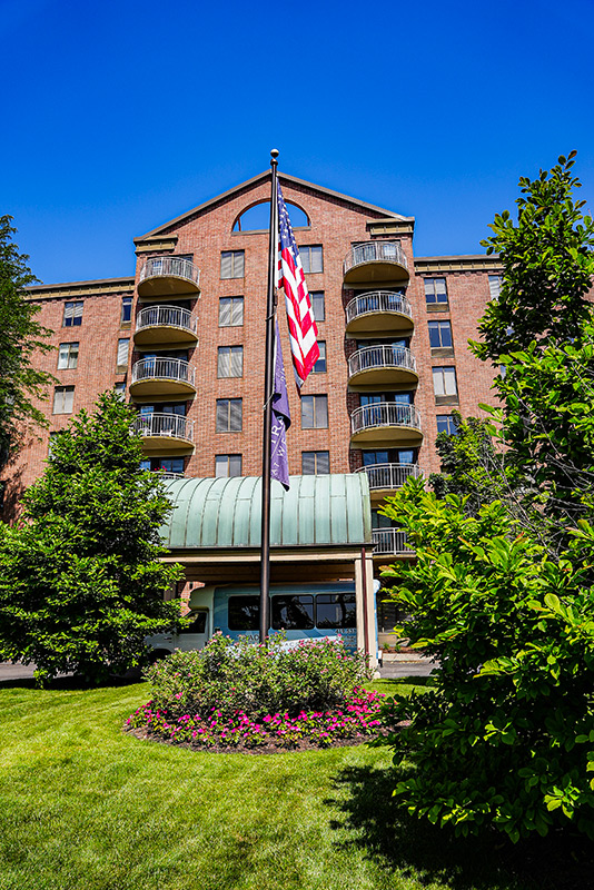 Exterior view of Glass Peaks Senior Living building