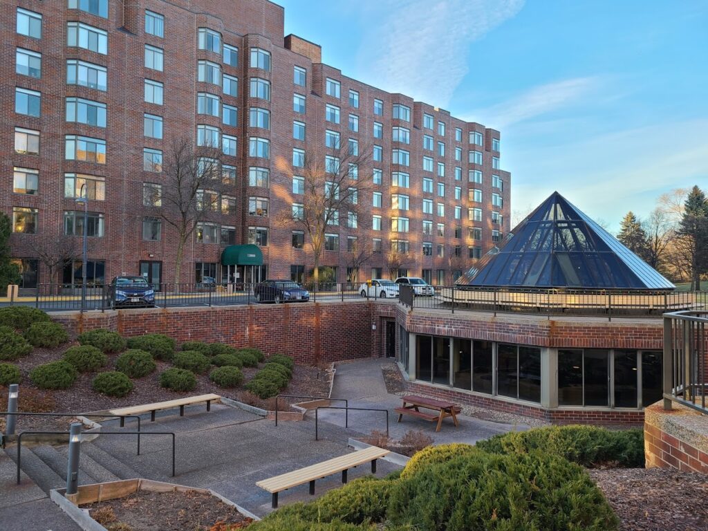 RidgePointe Senior Living