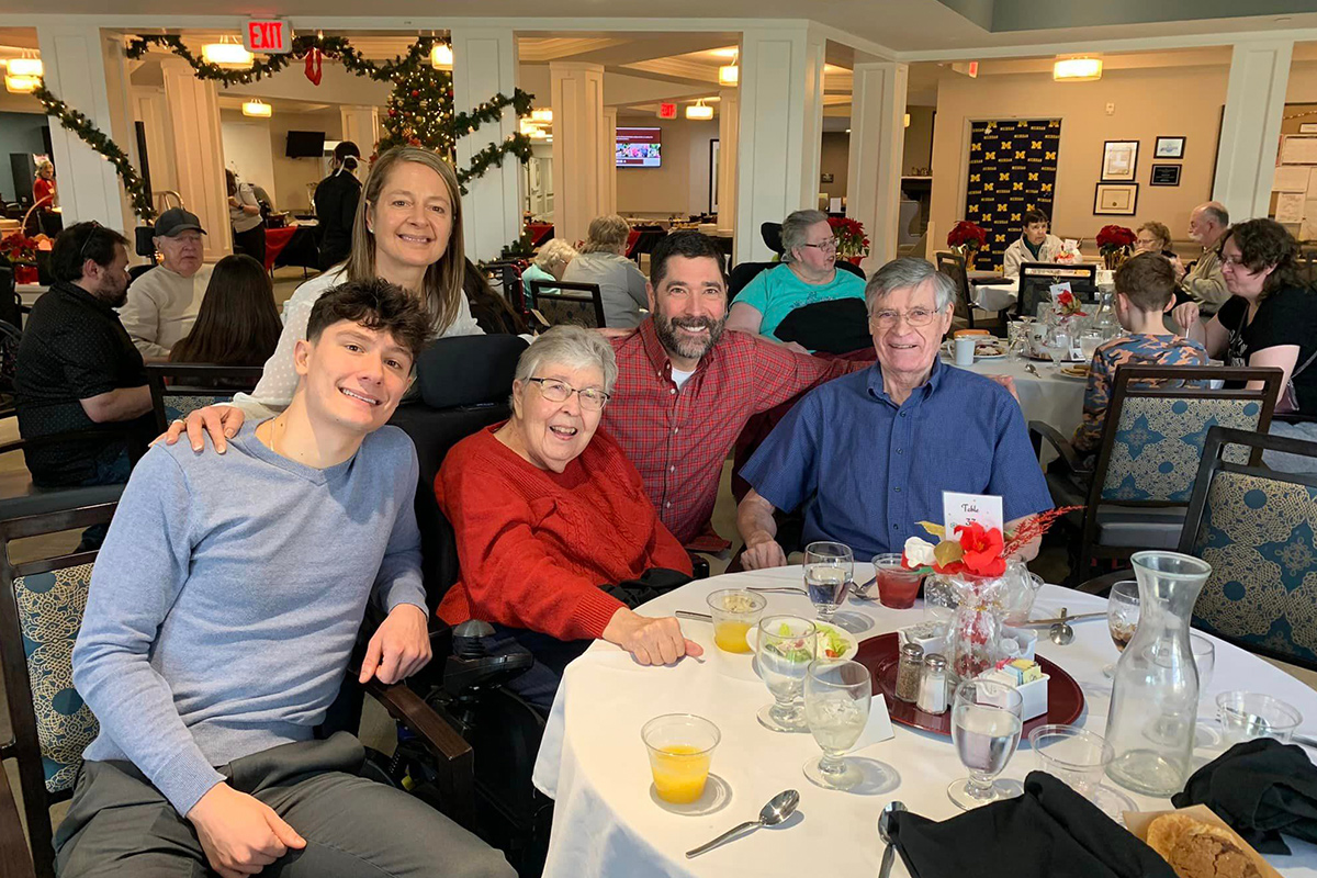 Residents enjoying a holiday meal together