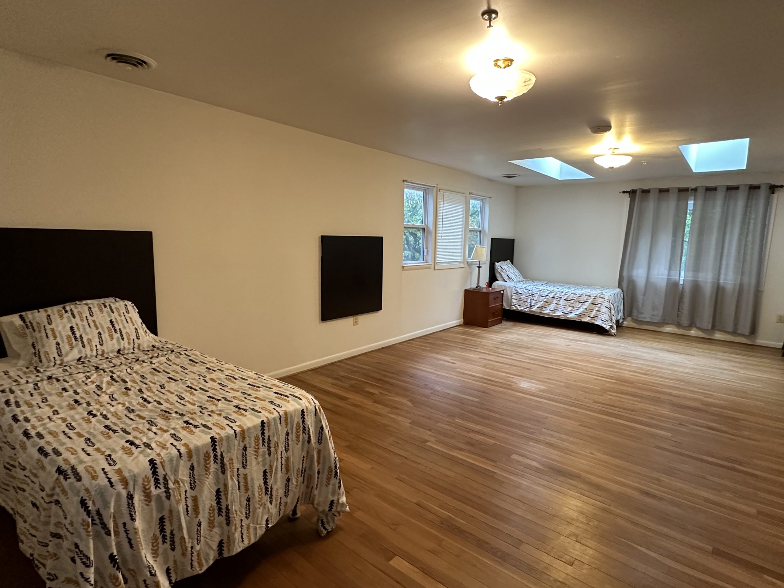 Semi-Private Rooms