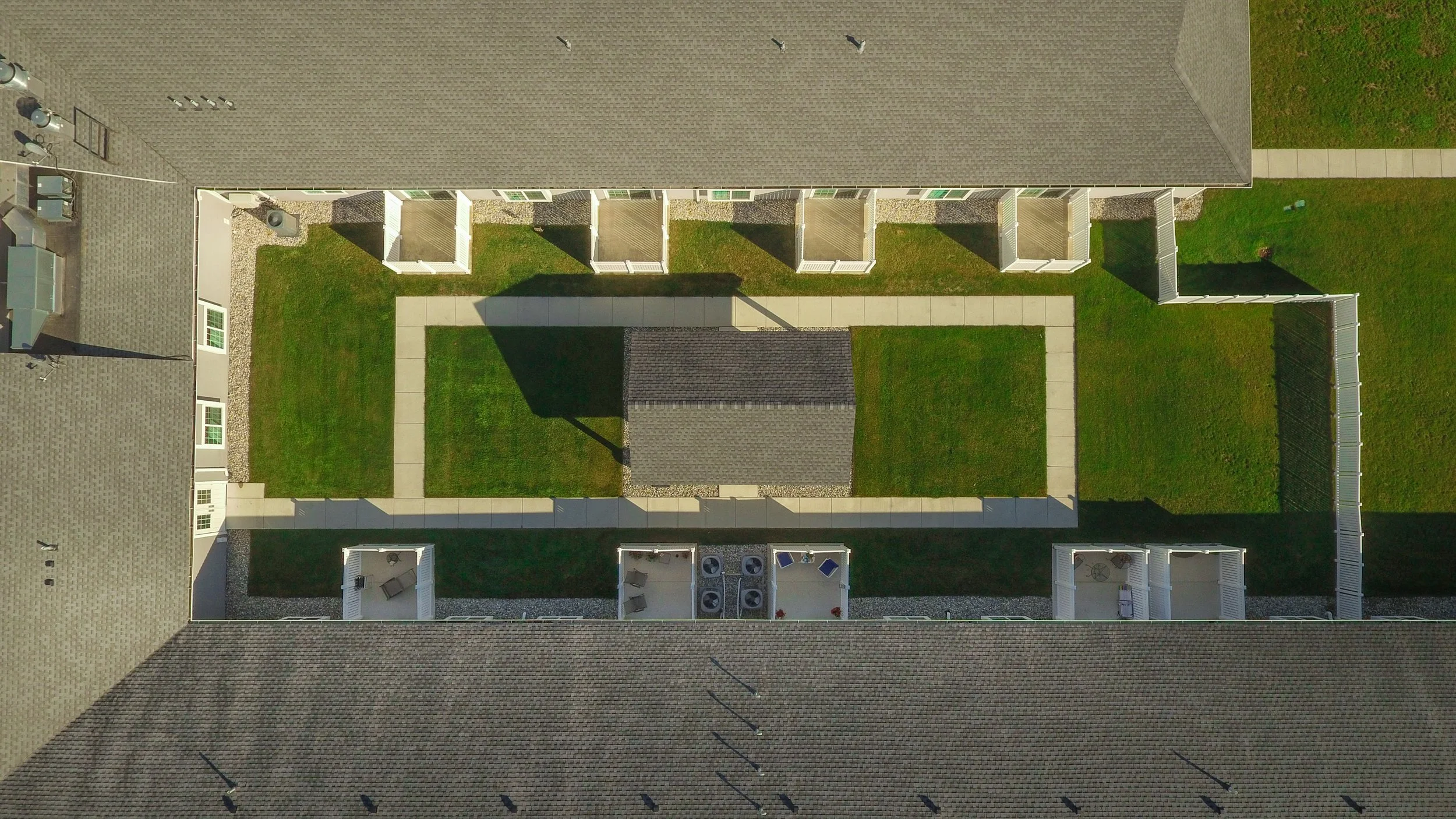 Aerial view of outdoor courtyard.