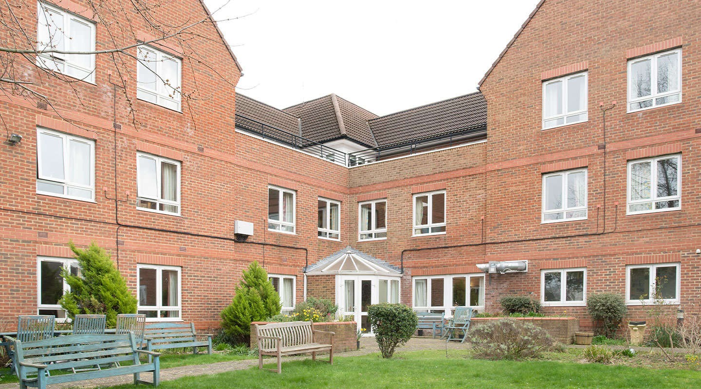 Link House Care & Nursing Home